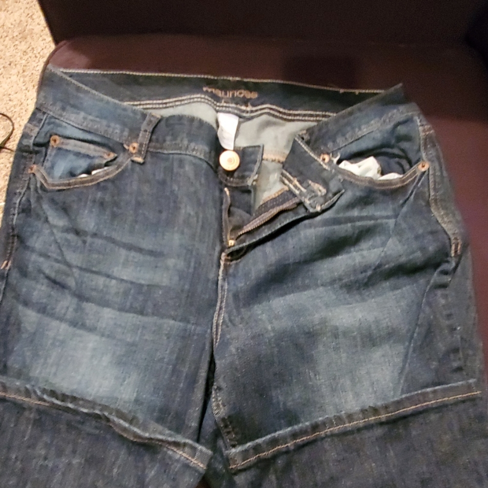 Size 14 Maurice's Jeans. NWOT.